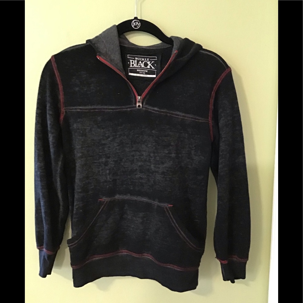 Boy’s Buckle Black pullover